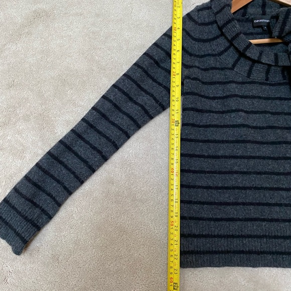 Gray Emporio Armani sweater with black stripes - Picture 10 of 11